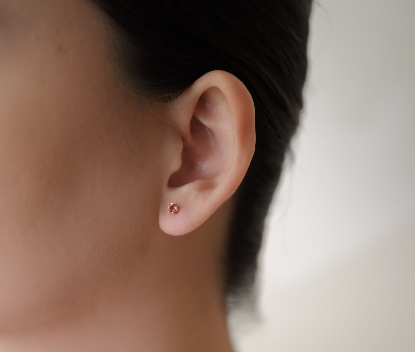 Stud Earrings 18k Gold #1