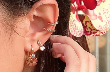 Mobile bottom hero image